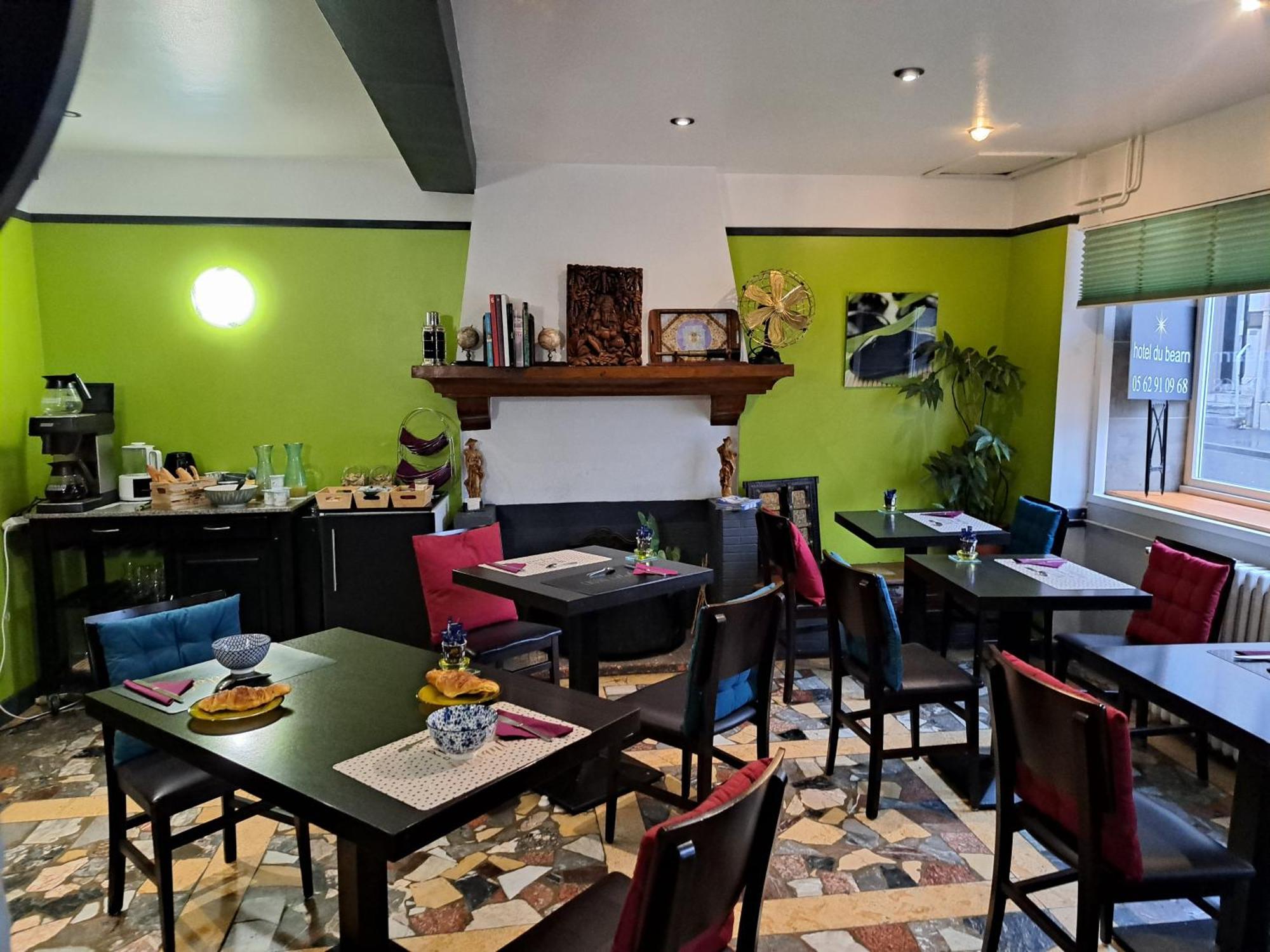 Hotel Le Bearn 바네르드비고르 외부 사진